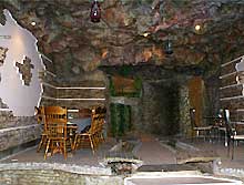 Ресторан Пещера в гостинично-развлекательном комплексе «Крым» город Кисловодск Кавминводы 