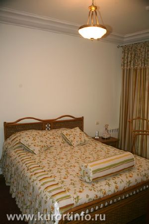Курортный комплекс «Шахматный домик» Двухместный номер спальня фото 
