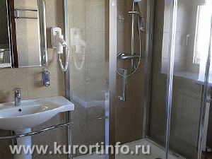 Санаторий Буковая роща фото ванной комнаты двухкомнатного люкса